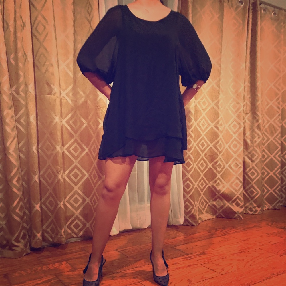 Mini black tunic dress.